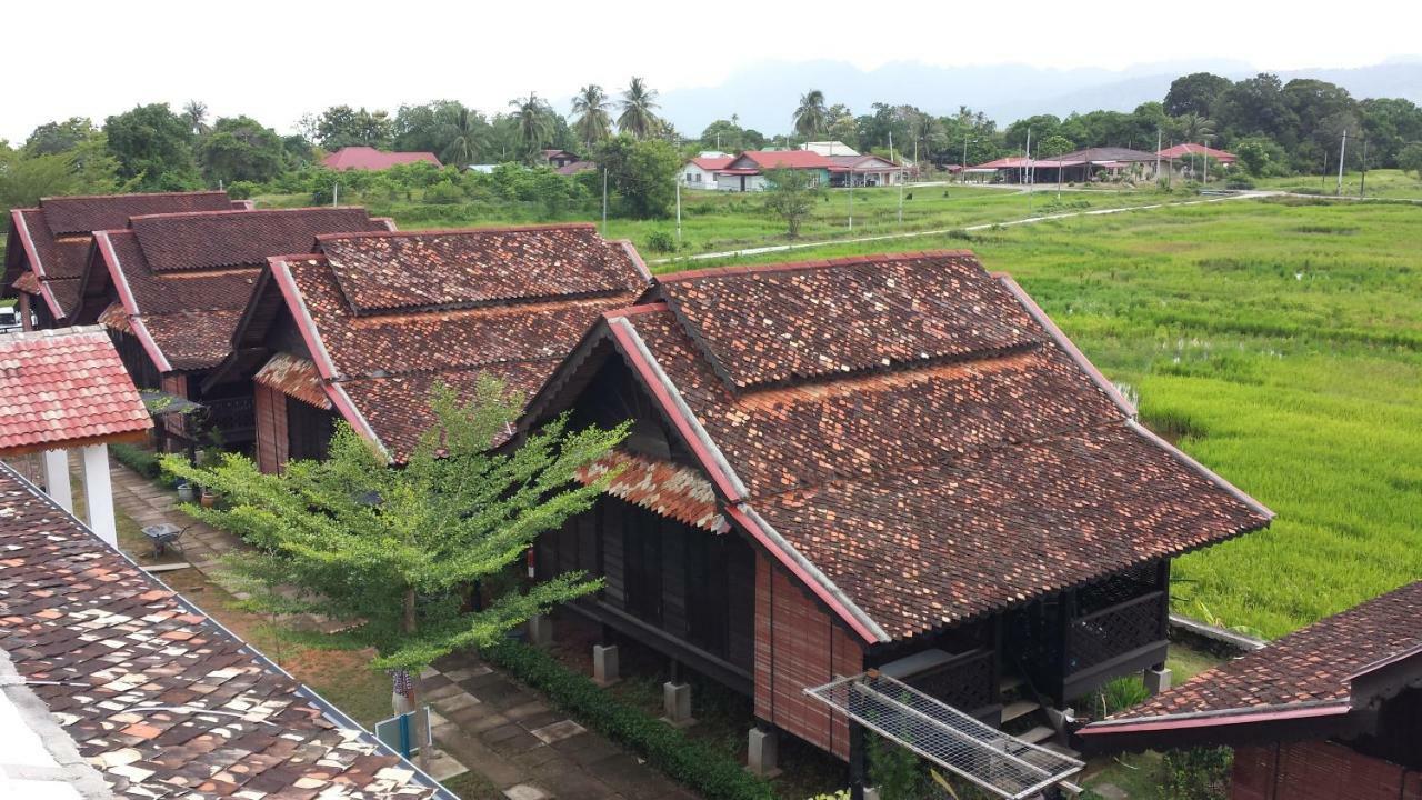 Tanabendang Banglos Pantai Cenang  Eksteriør bilde